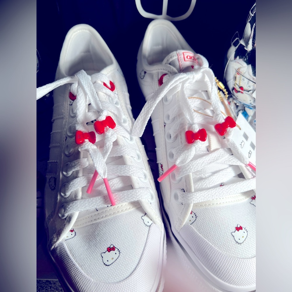 Adidas Hello Kitty NWT